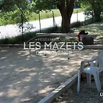 Mazet L'olivier 아파트 *